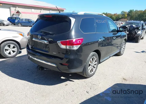 2015 Nissan Pathfinder S z USA, uszkodzony, nr VIN 5N1AR2MM7FC649395